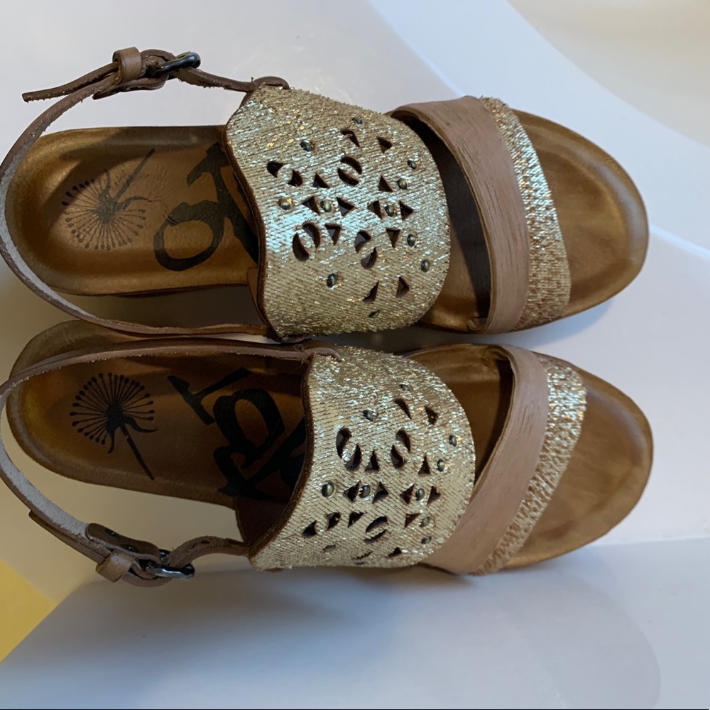 OTBT HIPPIE IN GOLD Wedge Sandals